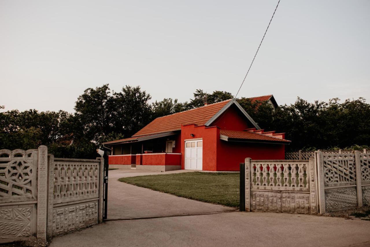 Vikendica Castanea Banja Zdrelo Villa Petrovac na Mlavi Eksteriør bilde